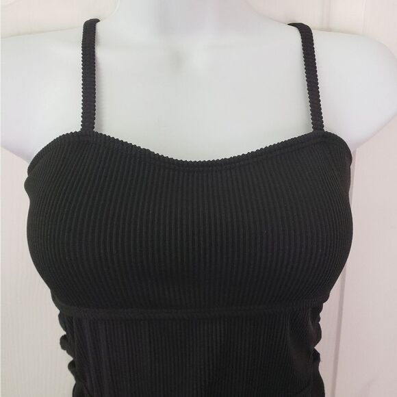 NWT Swimsuit Textured One Piece - Picture 3 of 8